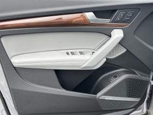 2022 Audi Q5 45 S line Premium