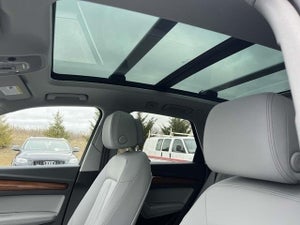 2022 Audi Q5 45 S line Premium