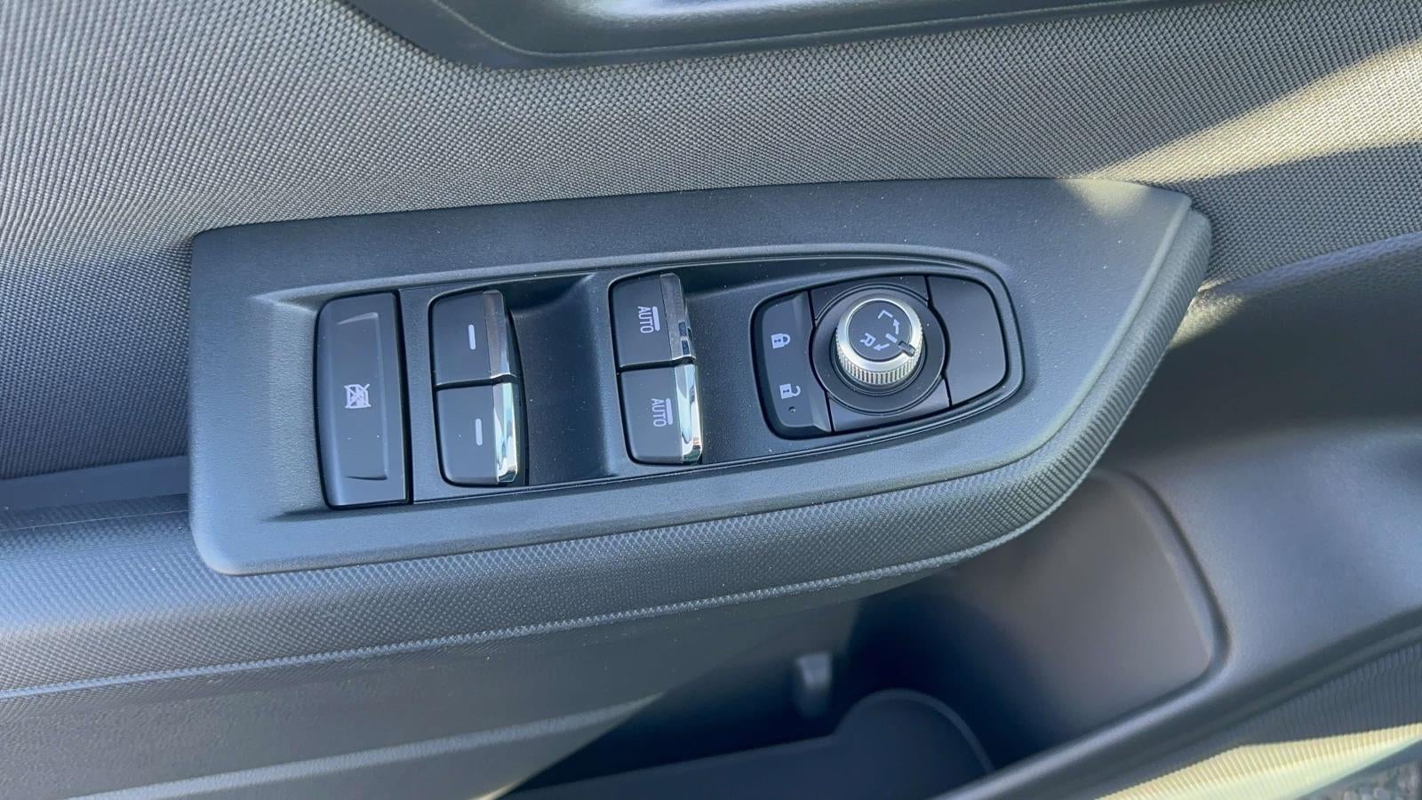 2025 Subaru FORESTER Premium Hybrid