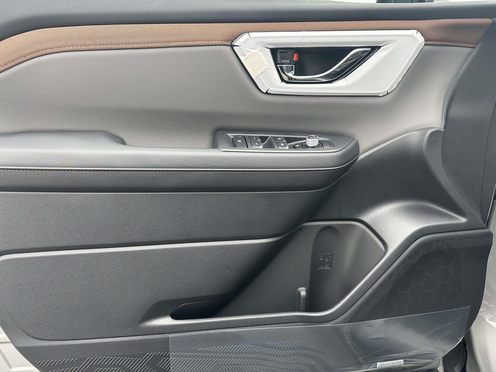 2025 Subaru FORESTER Sport Hybrid