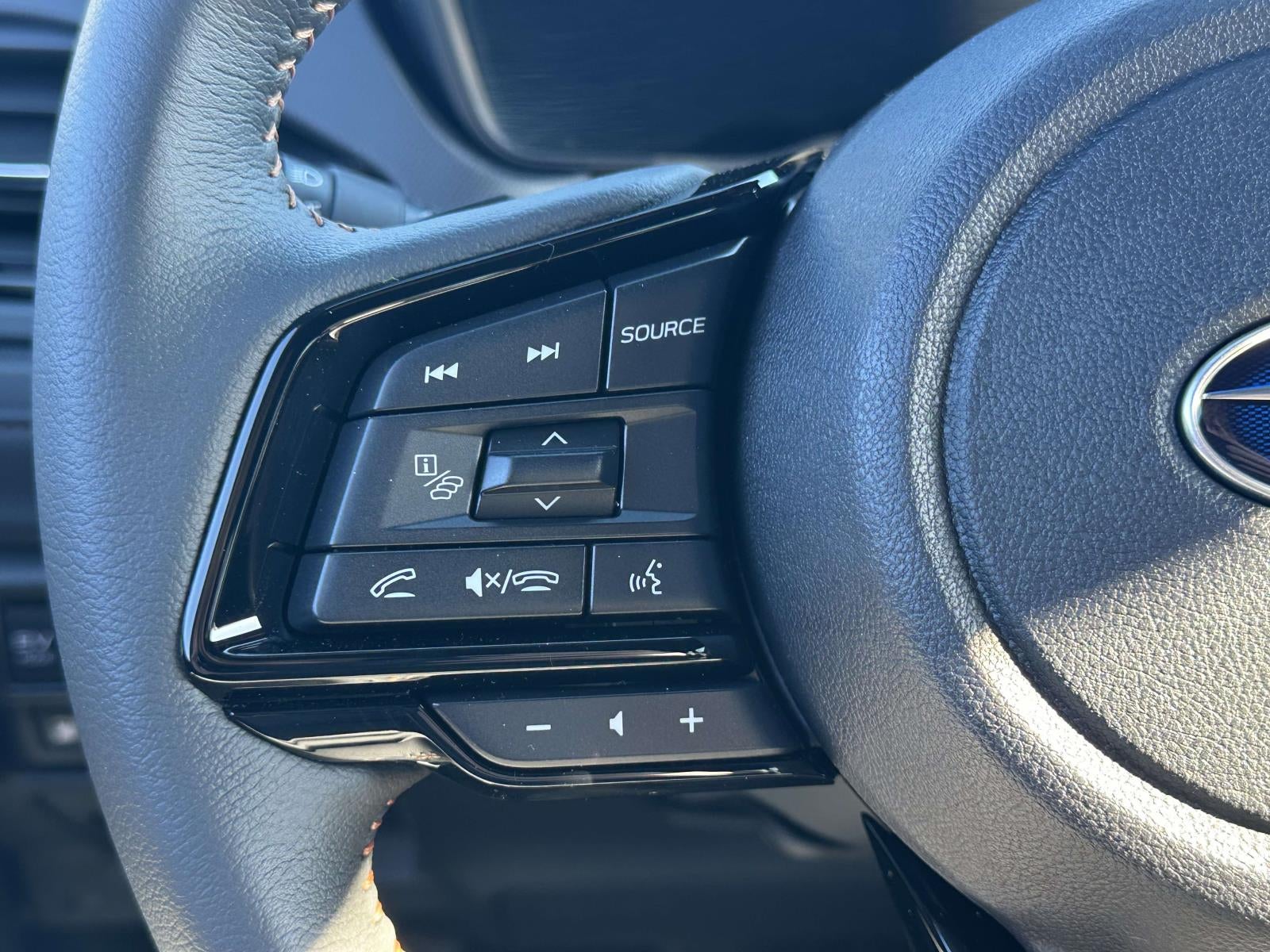 2025 Subaru FORESTER Touring Hybrid