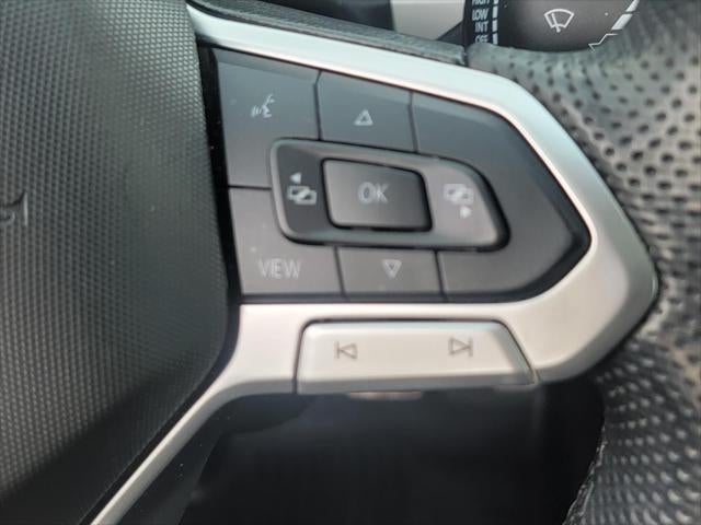 2021 Volkswagen Atlas 3.6L V6 SE w/Technology R-Line