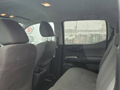 2022 Toyota Tacoma 4WD SR5