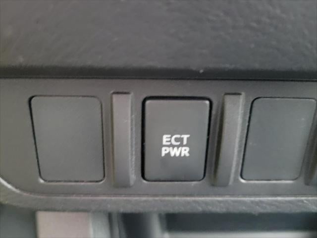 2022 Toyota Tacoma 4WD SR5