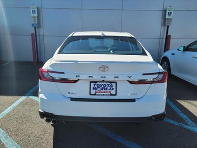 2025 Toyota Camry SE