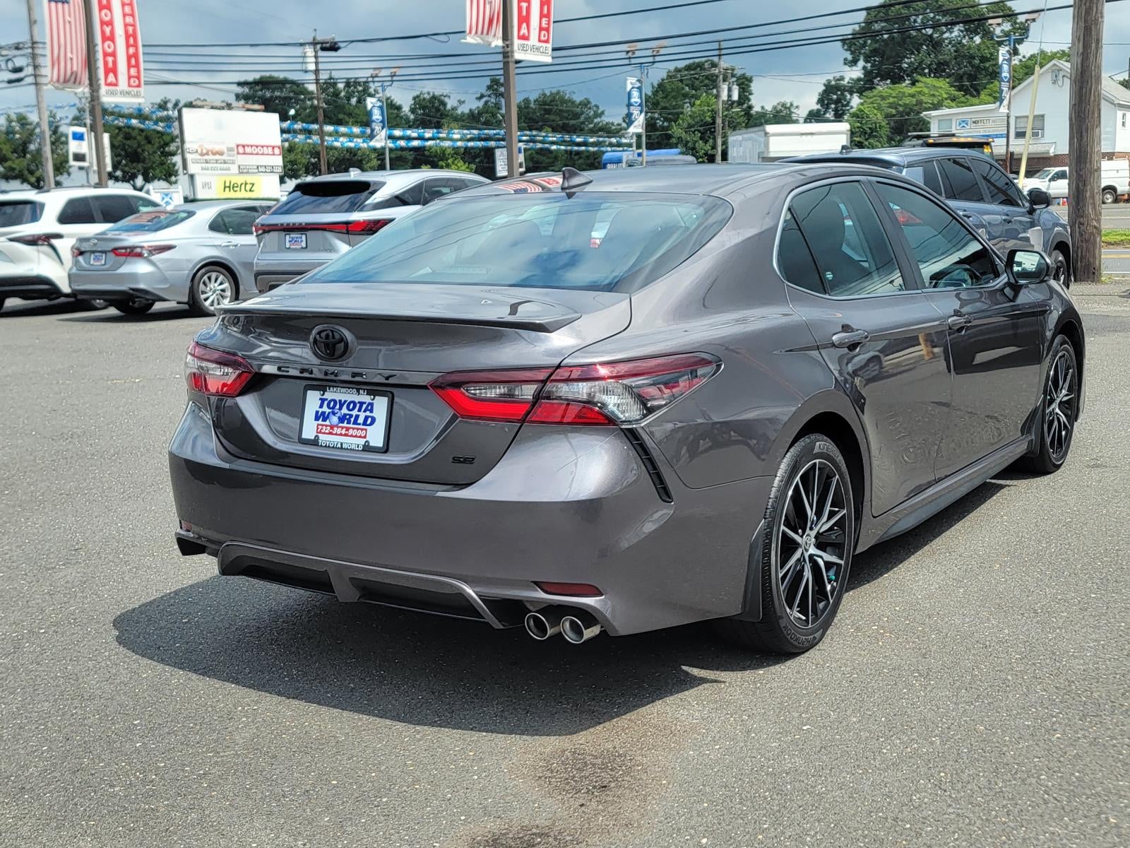 2024 Toyota Camry SE