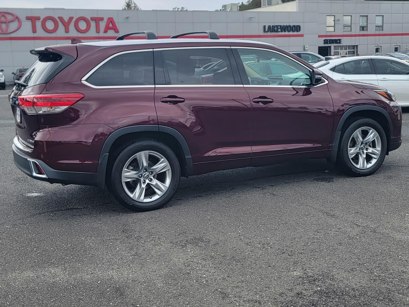 2017 Toyota Highlander Limited