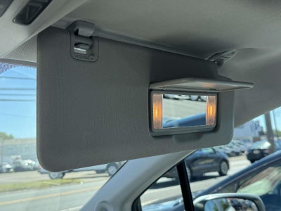 2024 Toyota Sienna XLE FWD 8-Passenger (Natl)