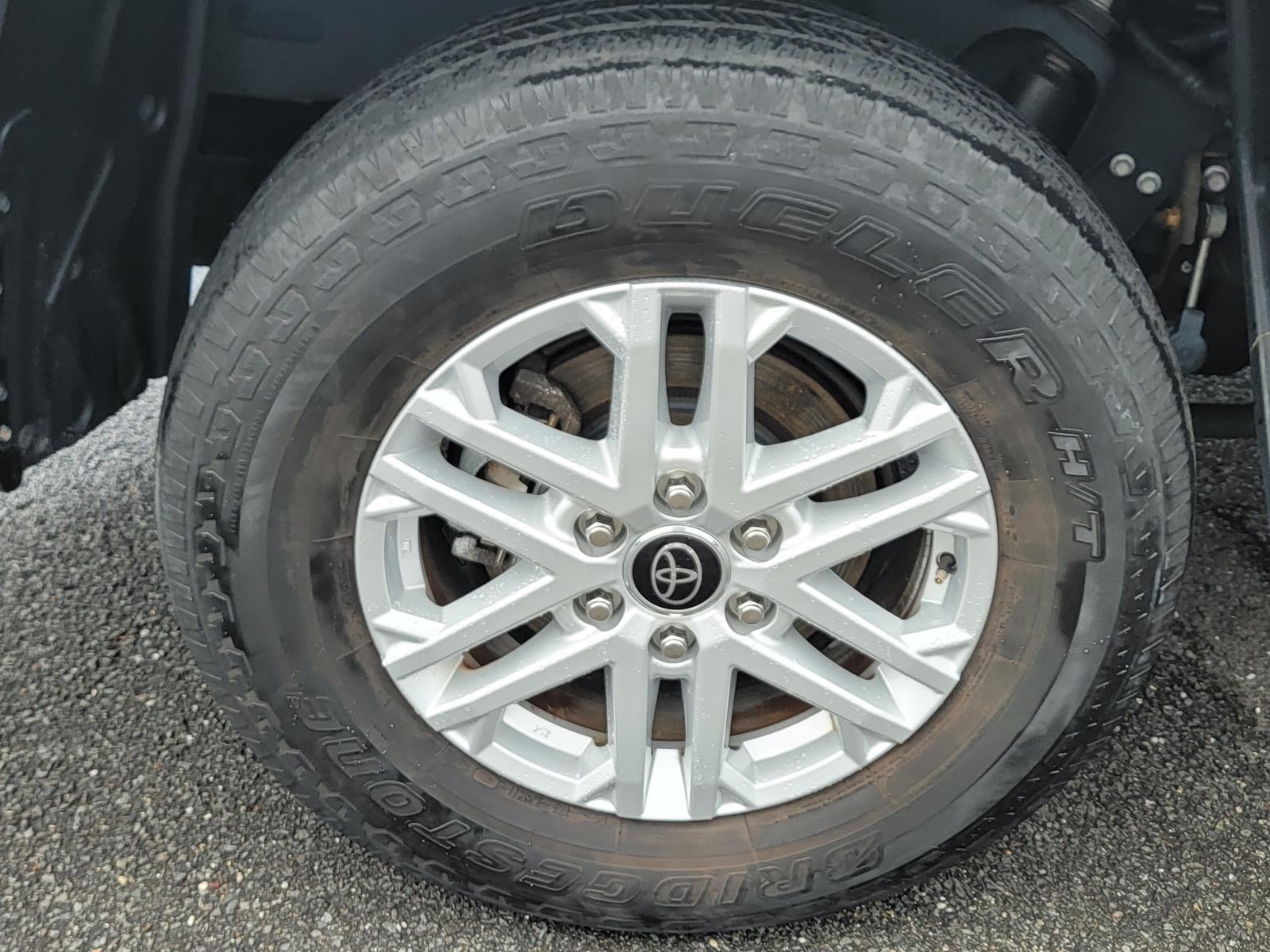 2022 Toyota Tundra 4WD SR5