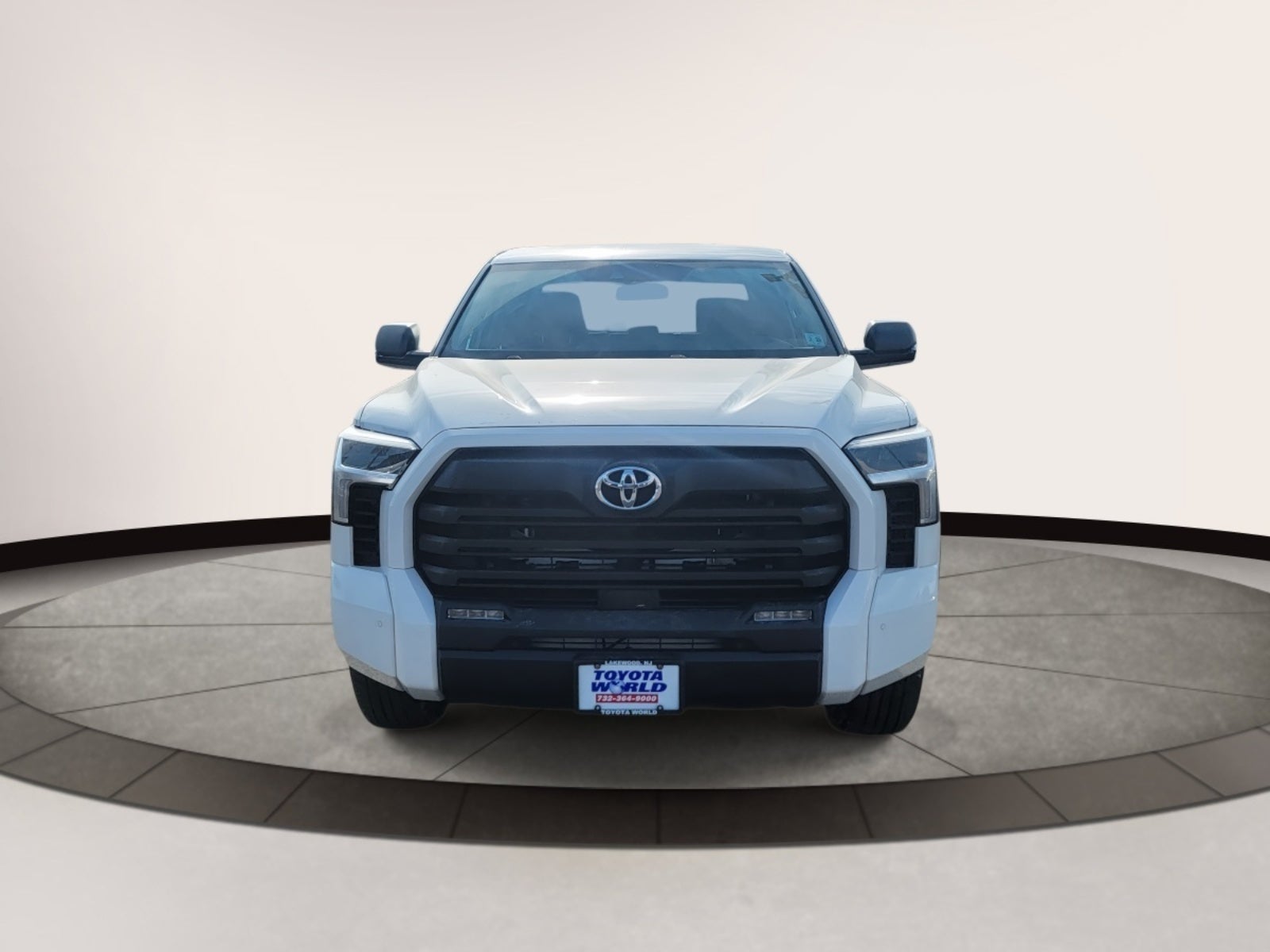 2022 Toyota Tundra 4WD SR5