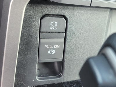 2022 Toyota Tundra 4WD SR5