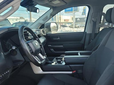 2022 Toyota Tundra 4WD SR5