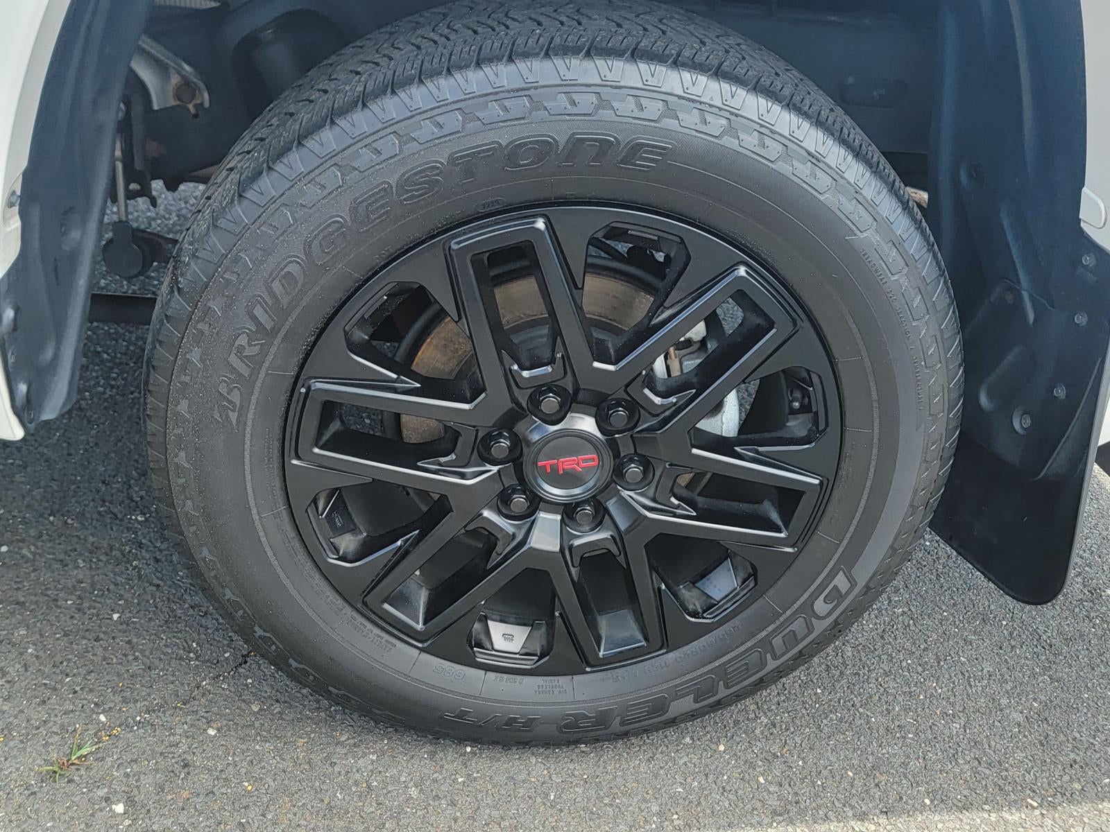 2023 Toyota Tundra 4WD SR5