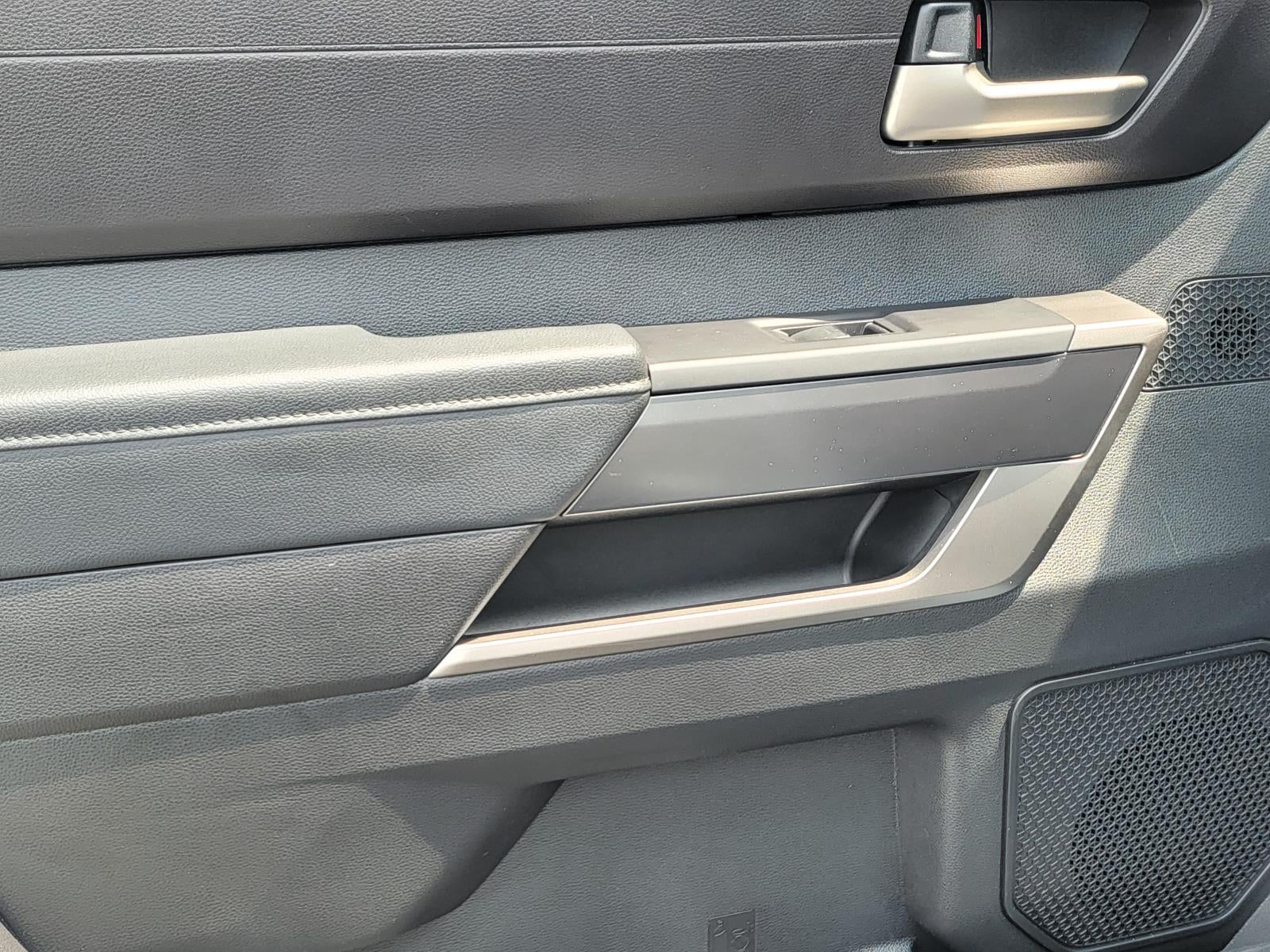 2023 Toyota Tundra 4WD SR5