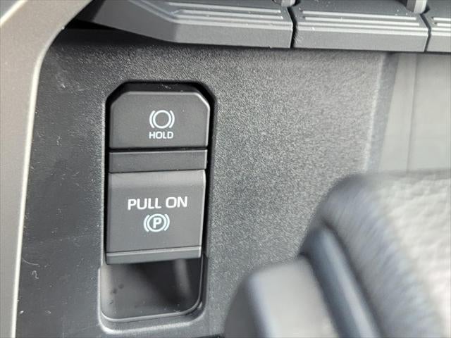 2023 Toyota Tundra 4WD SR5