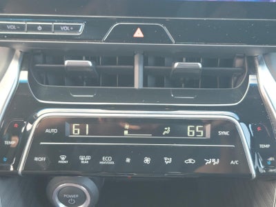 2023 Toyota Venza XLE