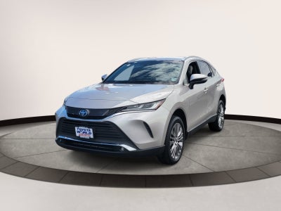 2023 Toyota Venza XLE