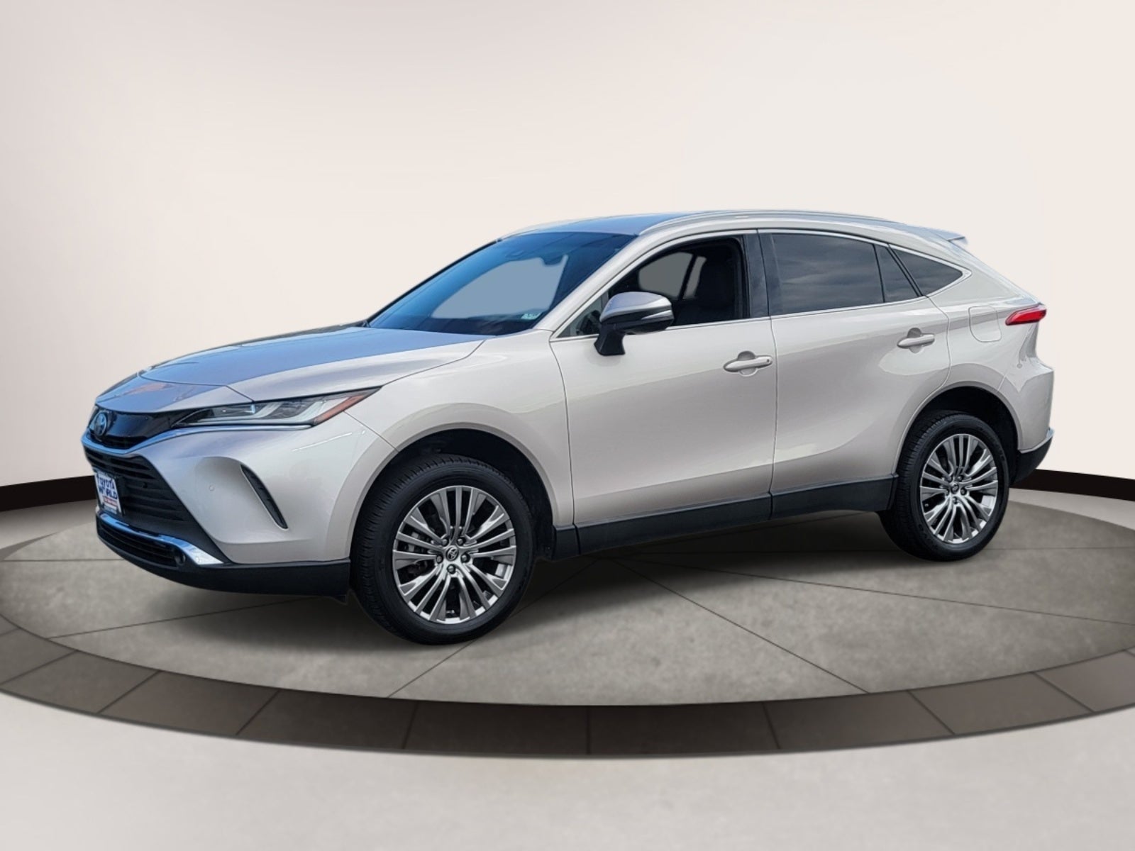 2023 Toyota Venza XLE