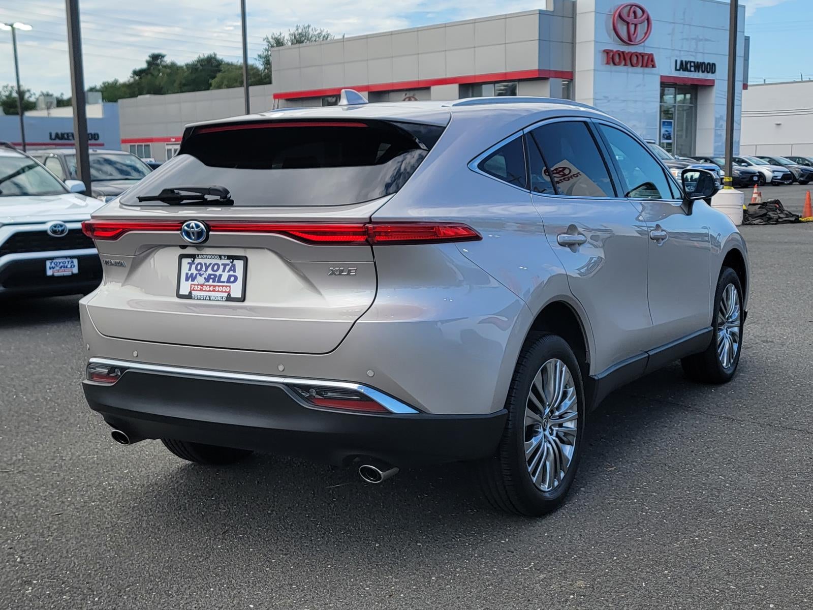 2023 Toyota Venza XLE