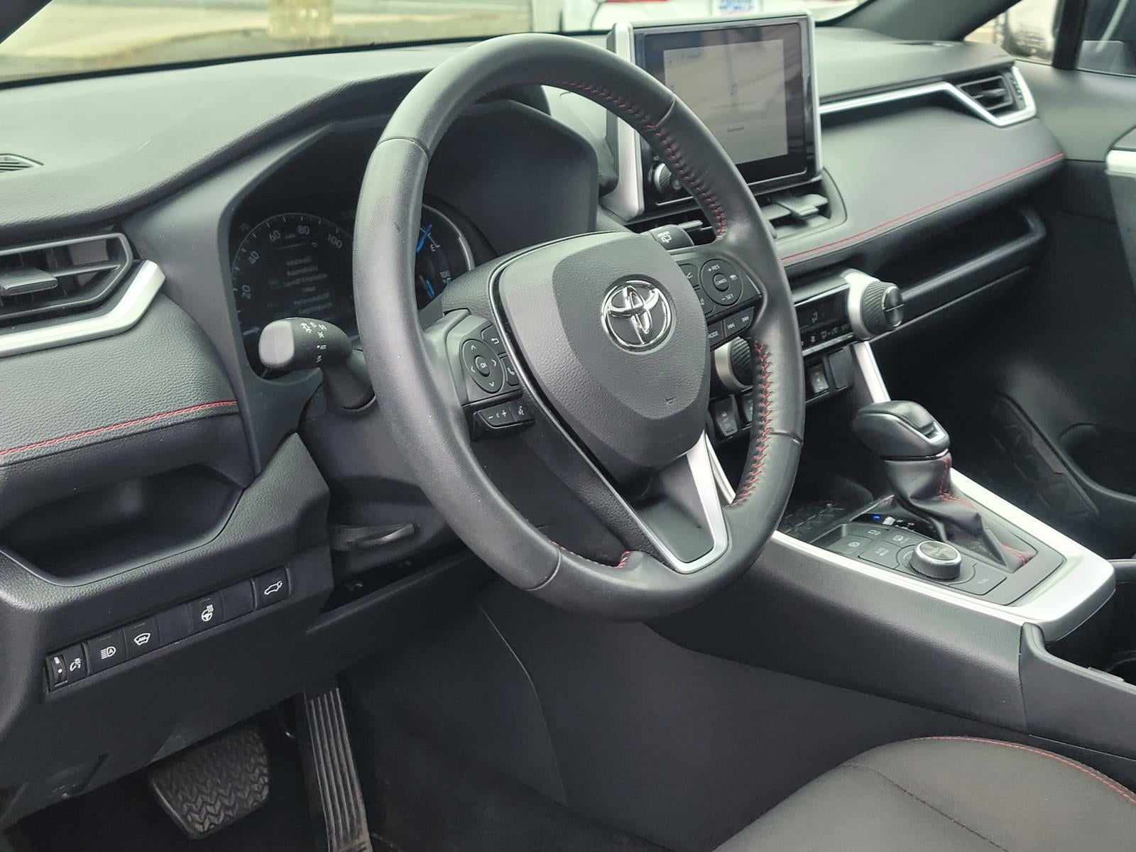 2024 Toyota RAV4 Prime SE