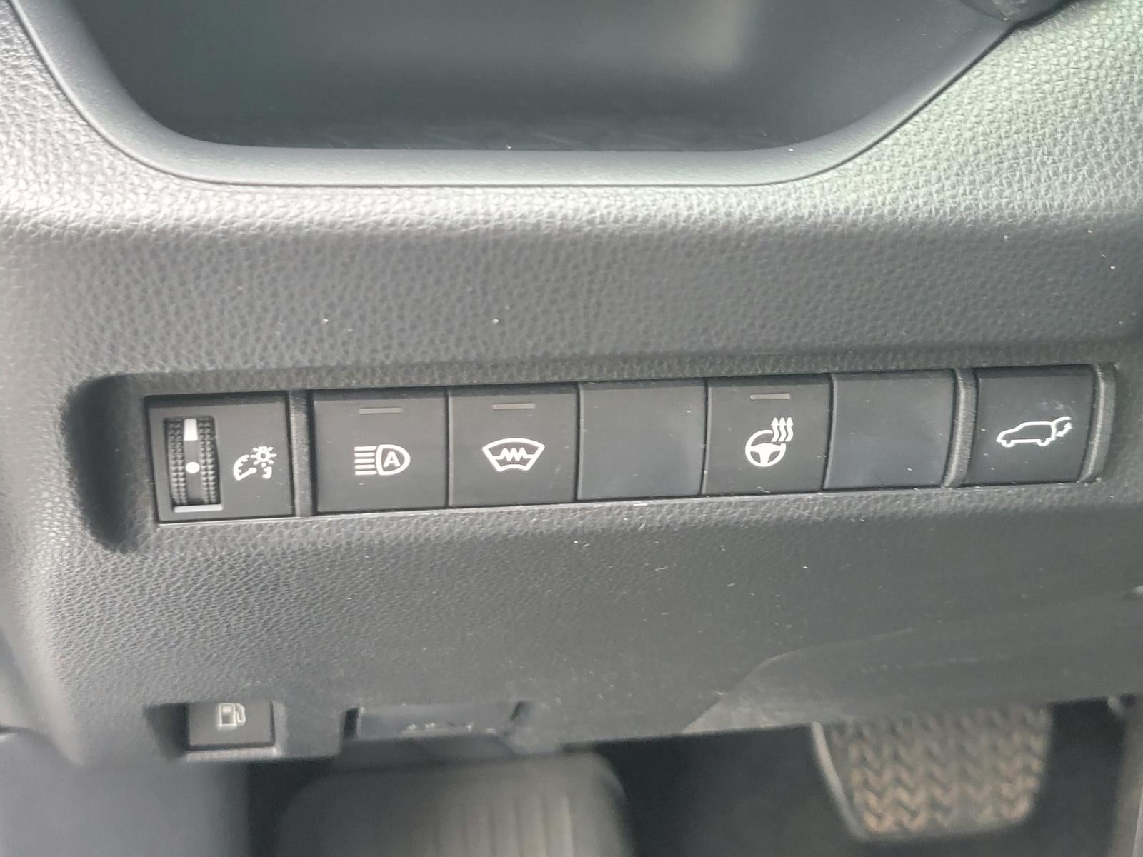 2024 Toyota RAV4 Prime SE