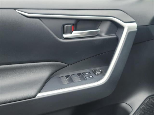 2024 Toyota RAV4 Prime SE