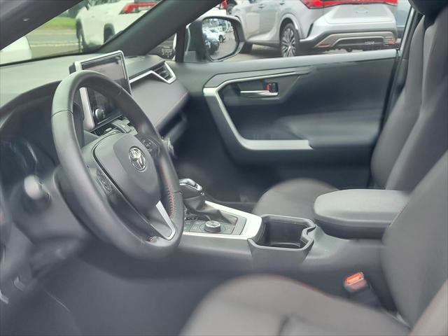 2024 Toyota RAV4 Prime SE