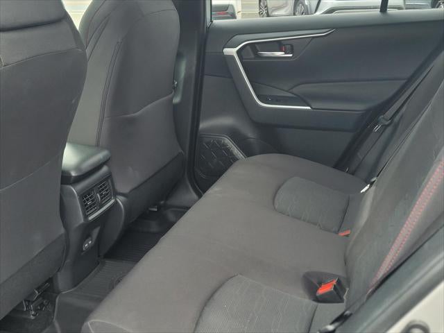 2024 Toyota RAV4 Prime SE