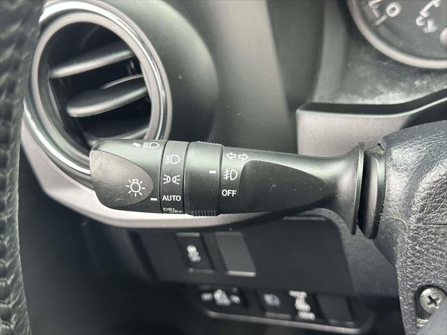 2023 Toyota Tacoma 4WD TRD Sport Double Cab 5' Bed V6 MT (Natl)