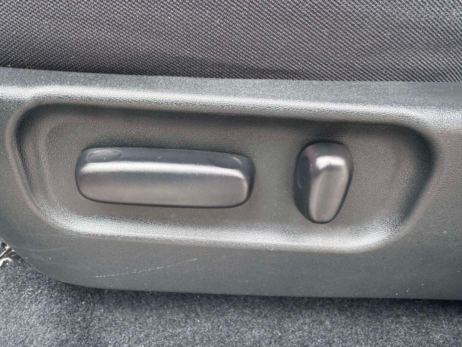 2023 Toyota Tacoma 4WD TRD Sport Double Cab 6' Bed V6 AT (Natl)