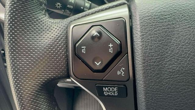 2023 Toyota Tacoma 4WD TRD Sport Double Cab 6' Bed V6 AT (Natl)