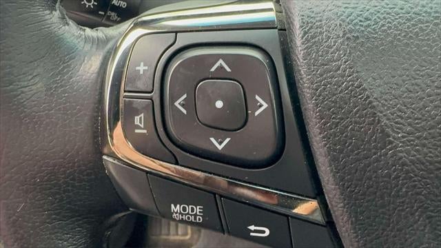 2015 Toyota Avalon Hybrid 4dr Sdn XLE Premium (Natl)