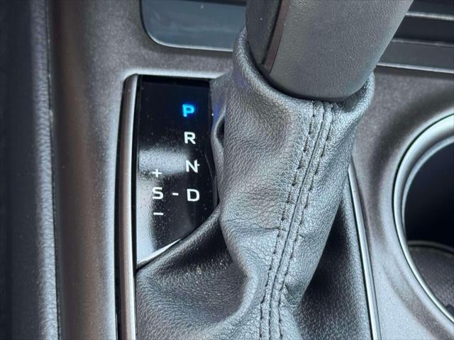 2024 Toyota Camry SE Auto (Natl)