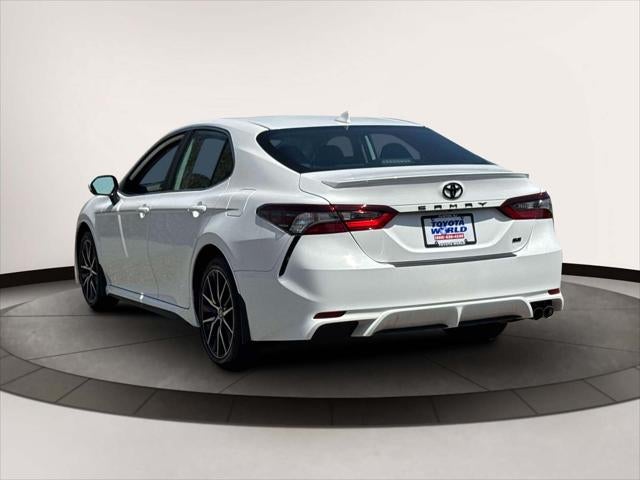 2024 Toyota Camry SE Auto (Natl)