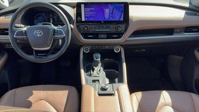 2024 Toyota Grand Highlander Platinum AWD (Natl)
