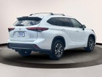 2022 Toyota Highlander XLE AWD (Natl)