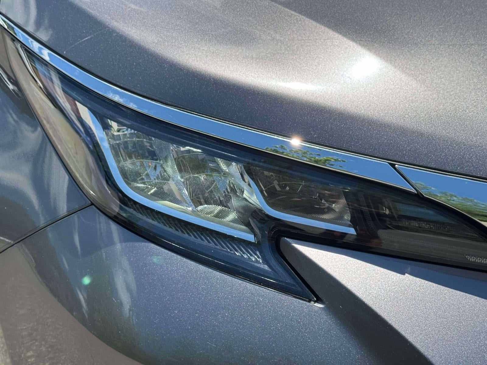 2021 Toyota Sienna XLE FWD 8-Passenger (Natl)
