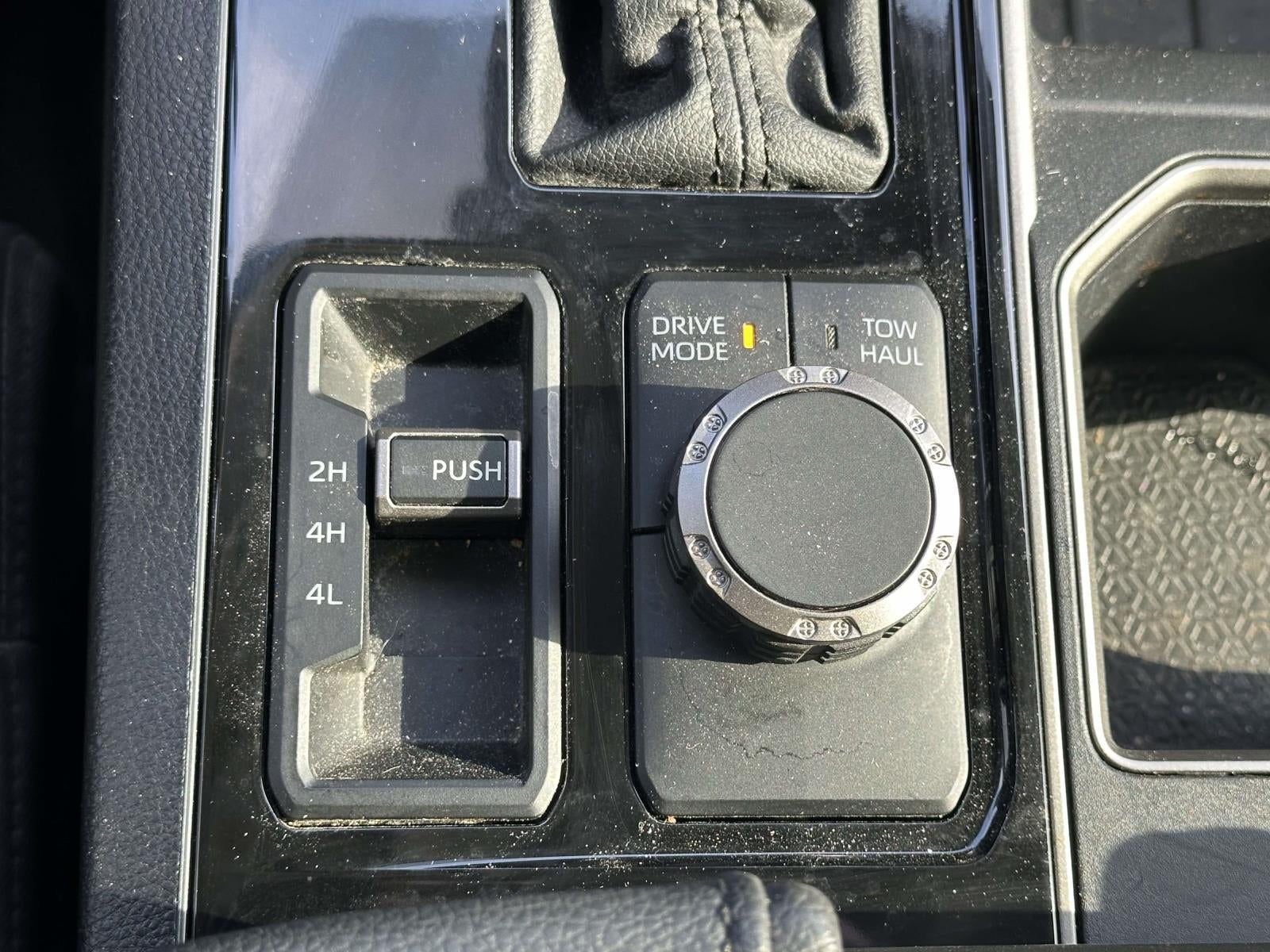 2023 Toyota Tundra 4WD SR5 CrewMax 5.5' Bed (Natl)