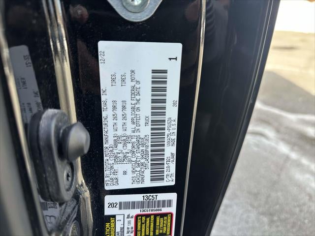 2023 Toyota Tundra 4WD SR5 CrewMax 5.5' Bed (Natl)