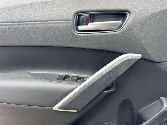 2023 Toyota Corolla Cross XLE 4WD (Natl)