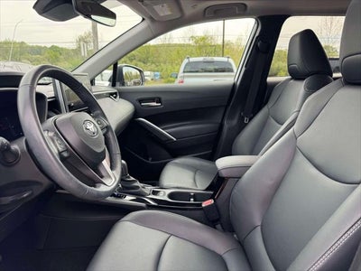 2023 Toyota Corolla Cross XLE 4WD (Natl)