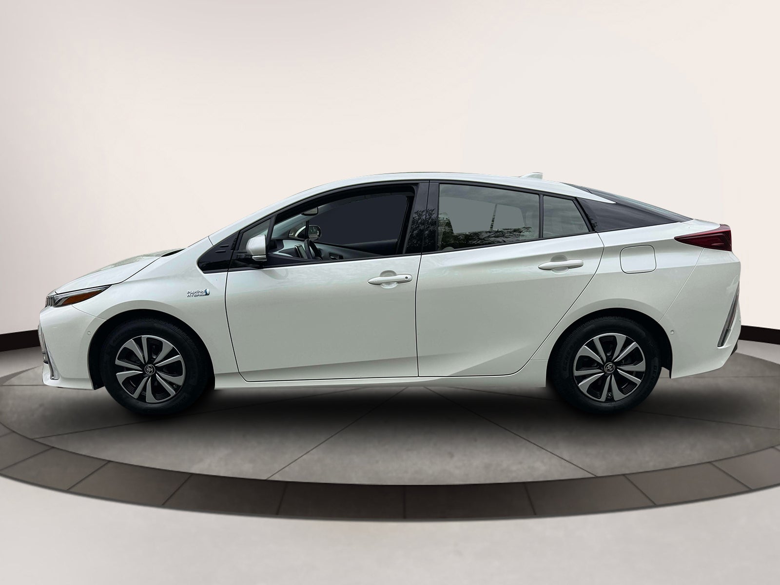 2018 Toyota Prius Prime Advanced (Natl)