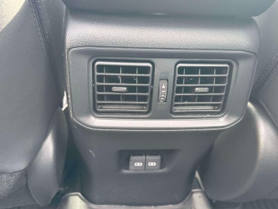 2025 Toyota RAV4 Hybrid XSE AWD (Natl)