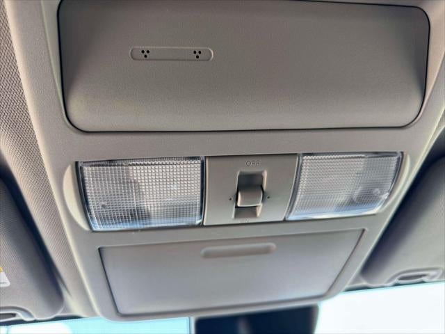 2024 Nissan Frontier Crew Cab 4x4 SV