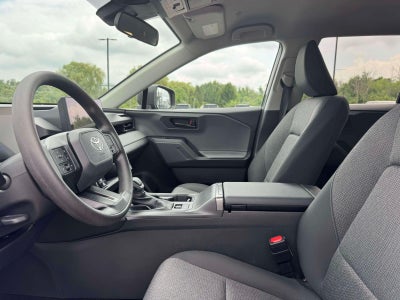 2026 Toyota RAV4 LE AWD (Natl)
