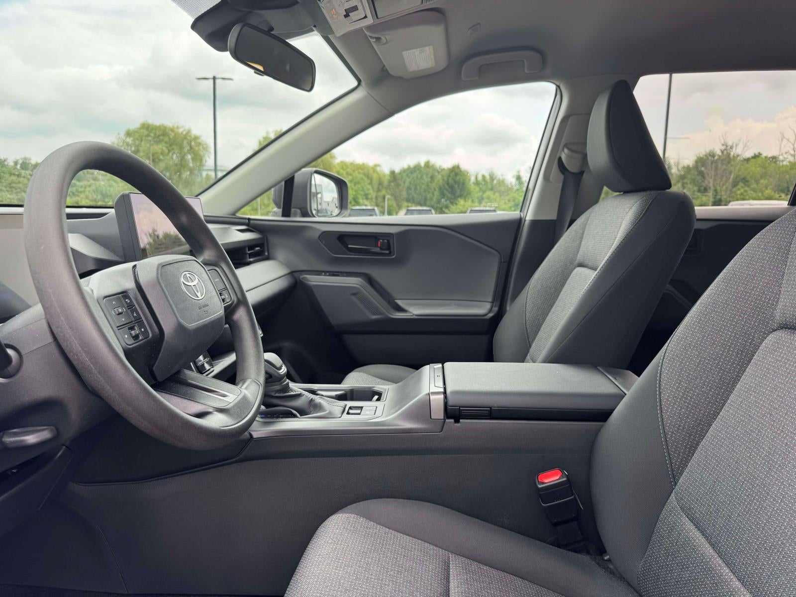 2026 Toyota RAV4 LE AWD (Natl)