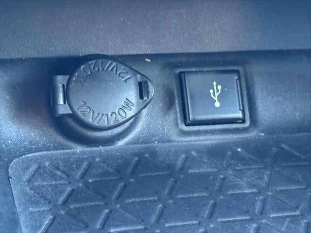 2021 Toyota RAV4 XLE Premium AWD (Natl)