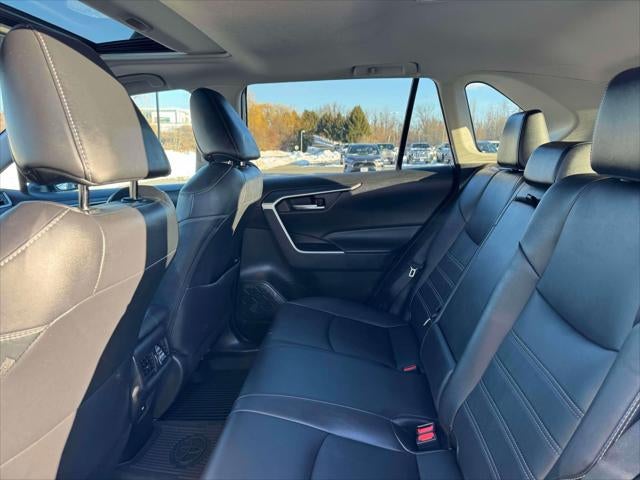 2021 Toyota RAV4 XLE Premium AWD (Natl)