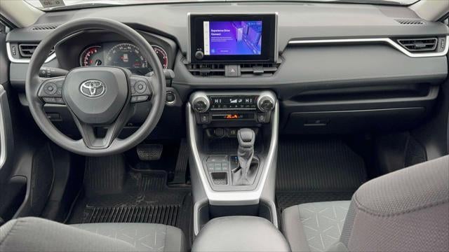 2025 Toyota RAV4 XLE AWD (Natl)