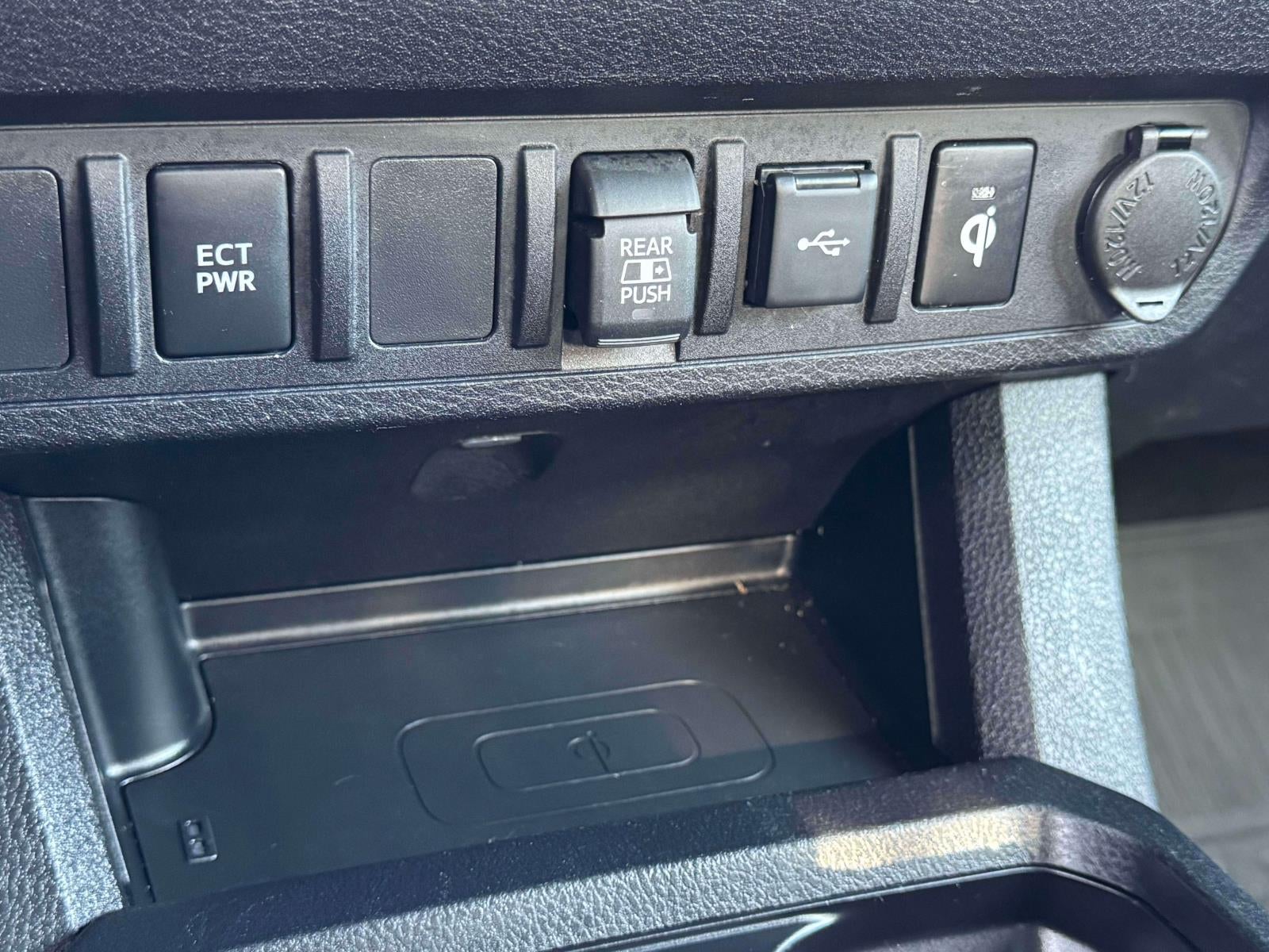 2023 Toyota Tacoma 4WD TRD Off Road Double Cab 5' Bed V6 AT (Natl)